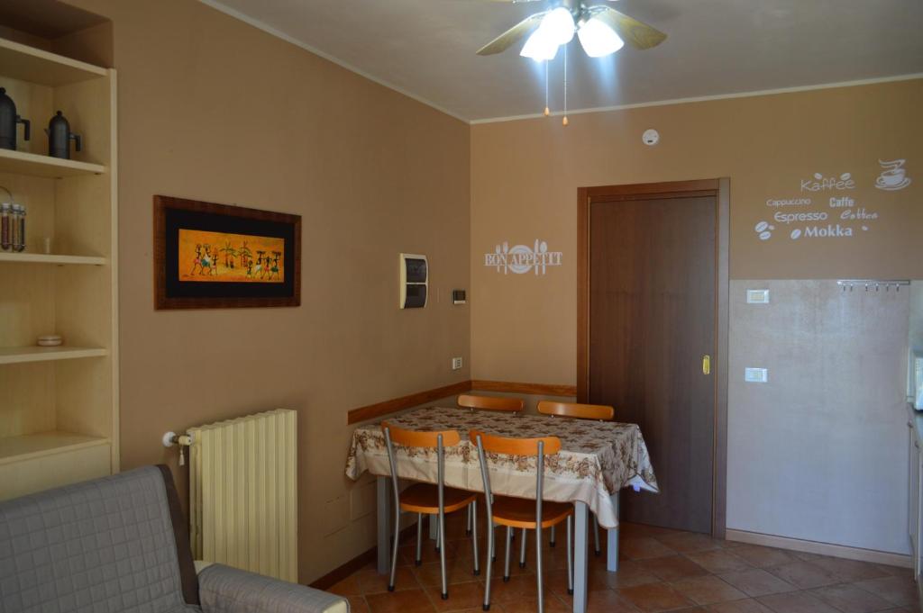 Fotografie z fotogalerie ubytování Il Melograno b&b Apartament v destinaci Roe