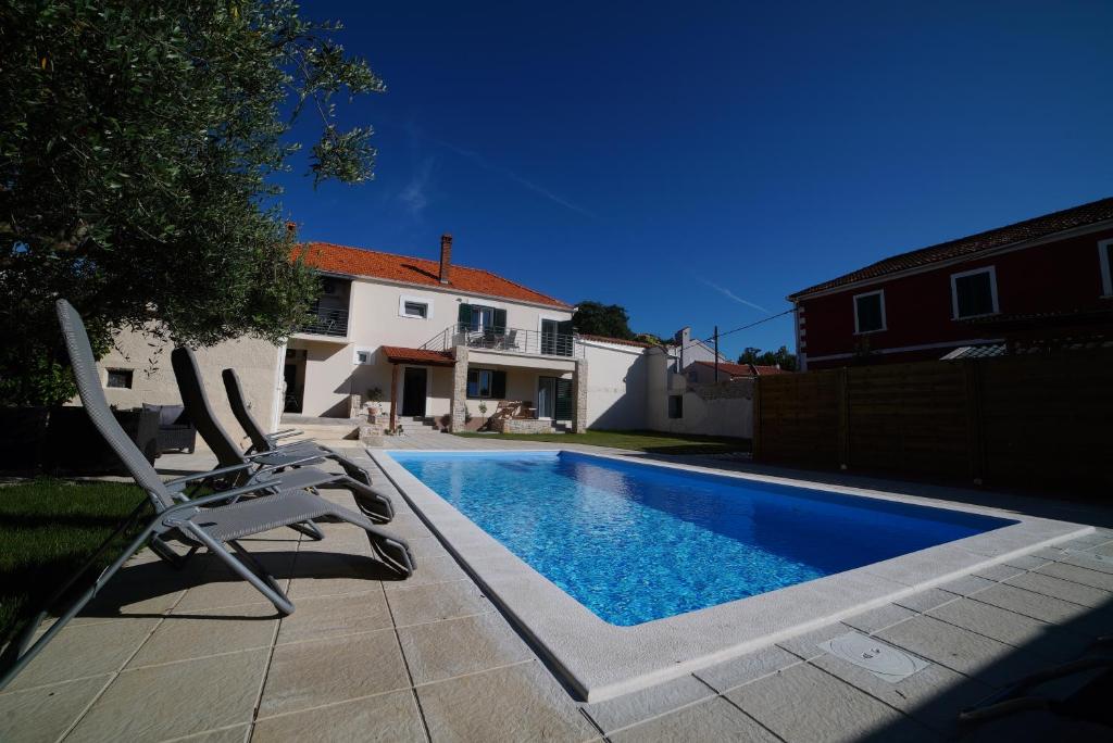 Villa Korona Apartments - 1