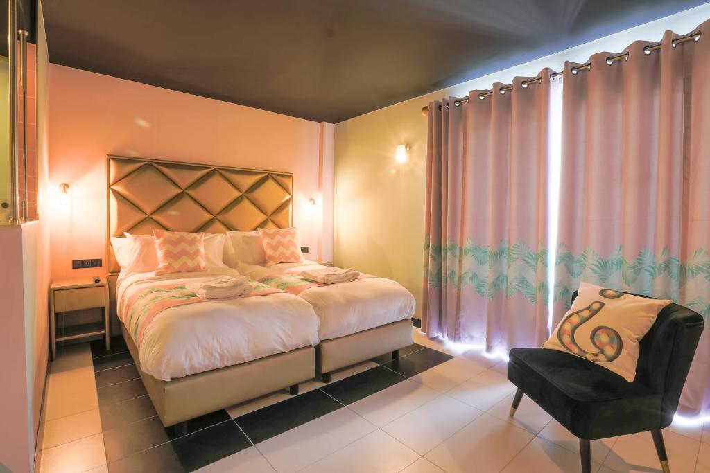 Apartamentos Wi-Ki-Woo, Sant Antoni de Portmany ...