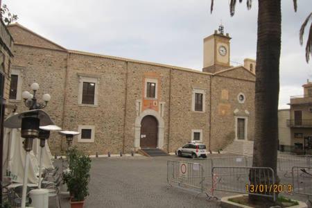 Zdjęcie z galerii obiektu Pietra di mare w mieście SantʼAgata di Militello