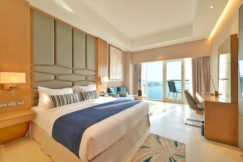 Royal Central Hotel and Resort The Palm - Premium Room With Sea View And Hotel Private Beach Access