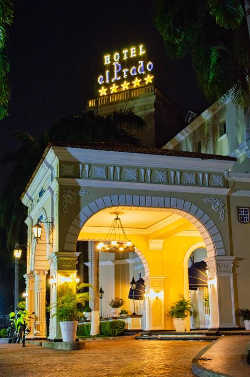 O edifício onde o hotel está situado