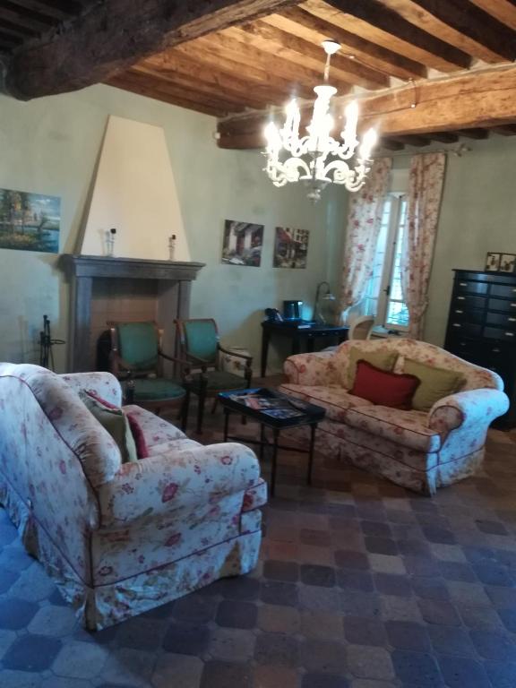 Posedenie v ubytovaní Hospitale I Mori