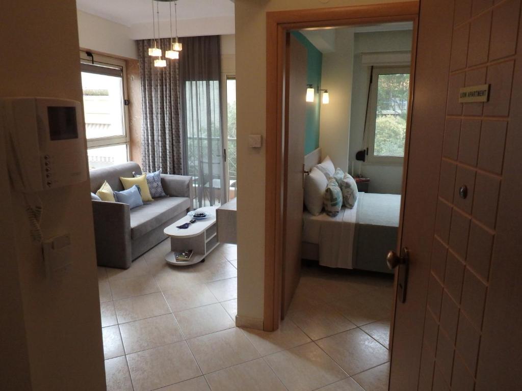 Lion Apartment Sunset - 8