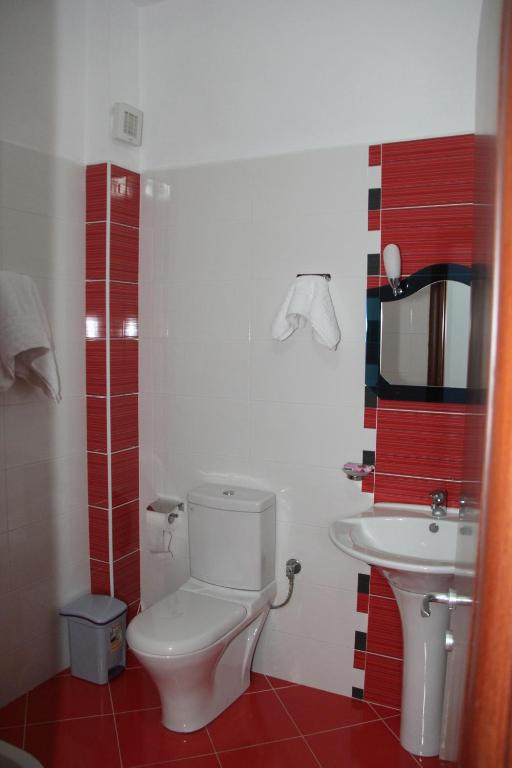 O baie la Zero Zero Apartments Sarande