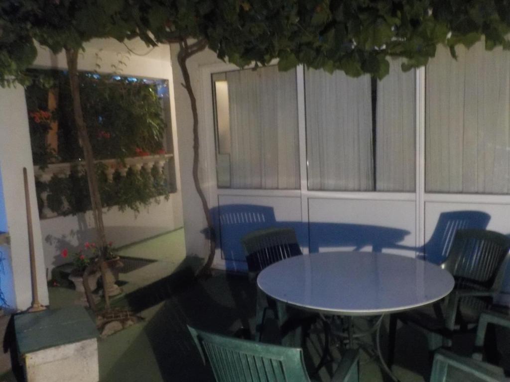 Fotografie z fotogalerie ubytování Svetin Apartments v destinaci Grebaštica