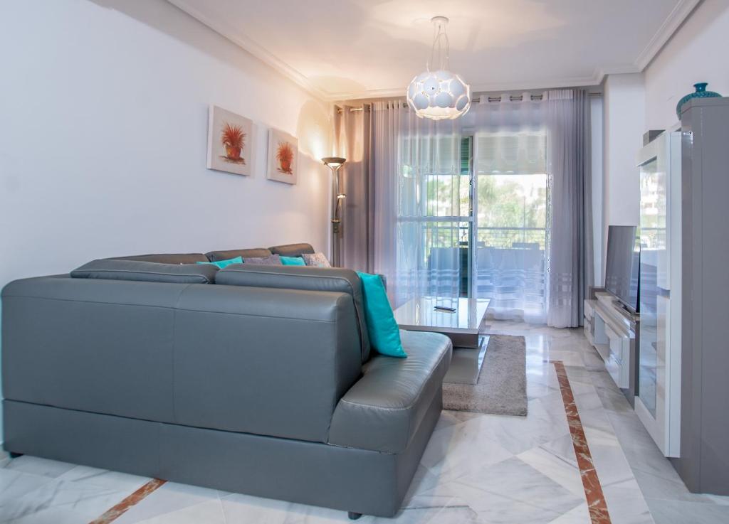 Posedenie v ubytovaní Bonito apartamento en Nueva Andalucia