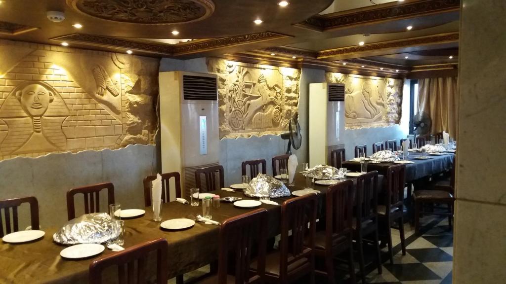 Restaurace v ubytování Ciao Hotel Cairo