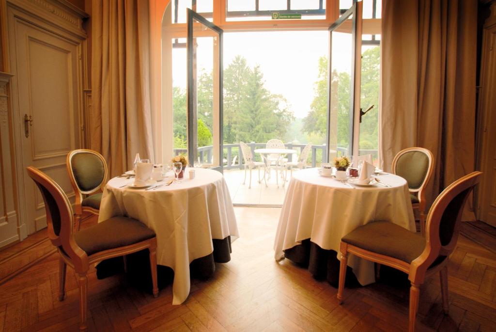 Restaurace v ubytování Martin's Manoir