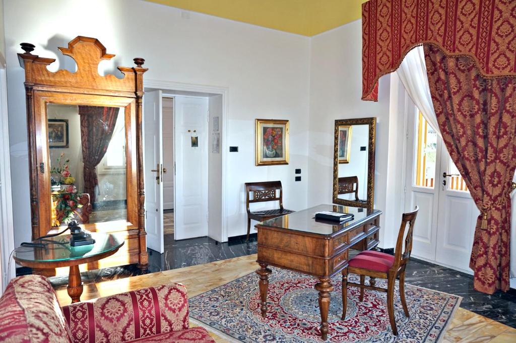 Posezení v ubytování Villa Las Tronas Hotel & SPA