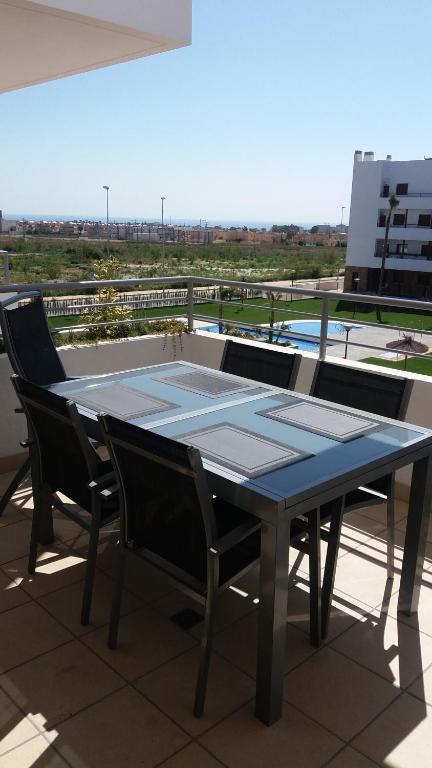 A balcony or terrace at Oriuelha Costa Terrazas de Campoamor