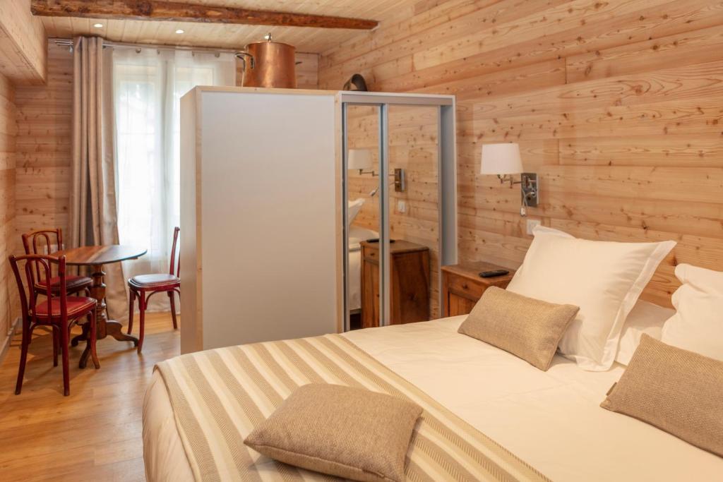 Relais Des Alpes - Chambre Triple Confort Avec Douche
