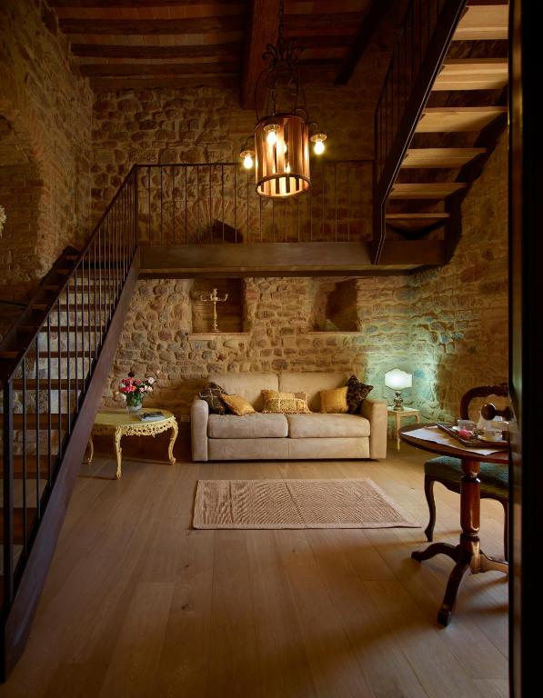 Posezení v ubytování Relais Borgo Petrognano