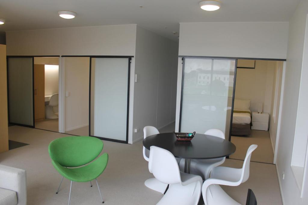 MCentral Apartments Manukau - Resim 11