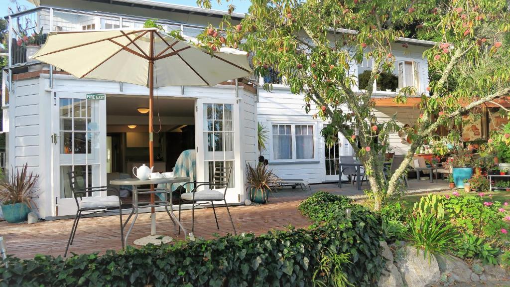 Ah House City B&B Nelson - Resim 24