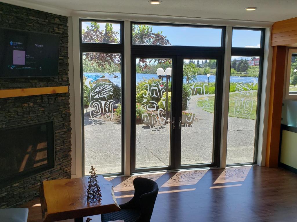 Inn on Long Lake, Nanaimo Updated 2022 Prices