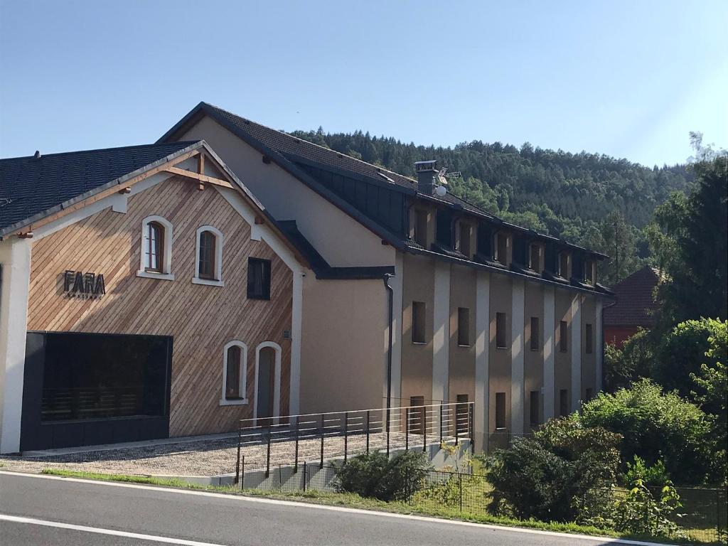 Nespecifikovaný výhled na hory nebo výhled na hory při pohledu z apartmánu