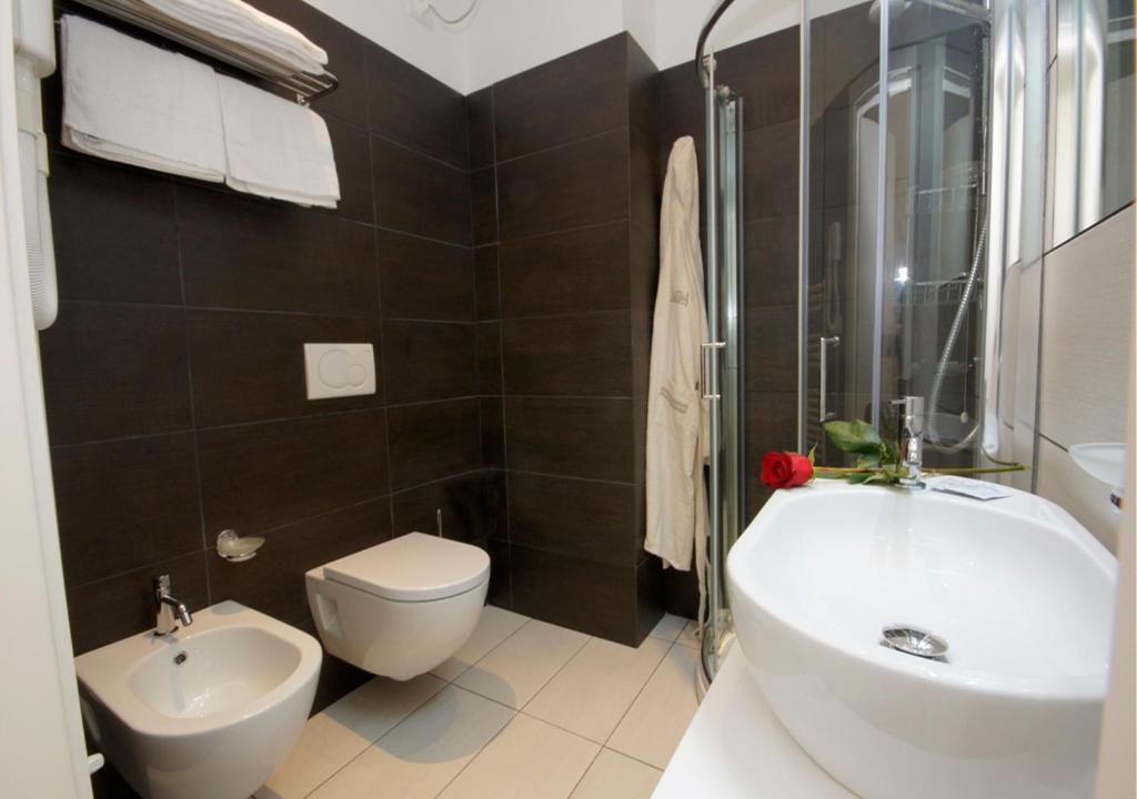 Koupelna v ubytování Hotel Aragosta
