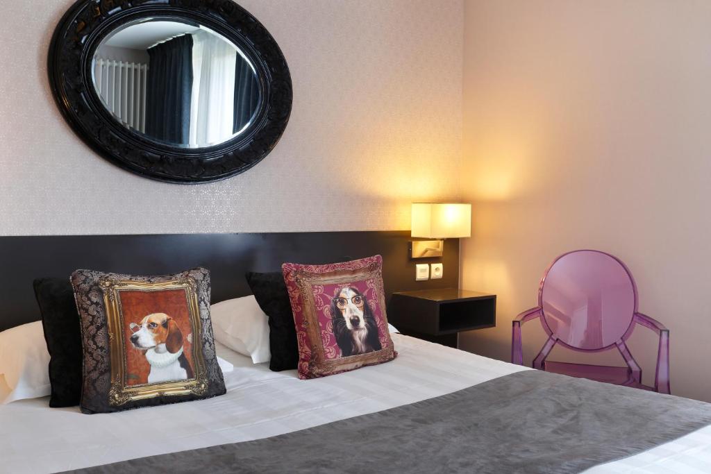 Postel nebo postele na pokoji v ubytování Altos Hotel & Spa