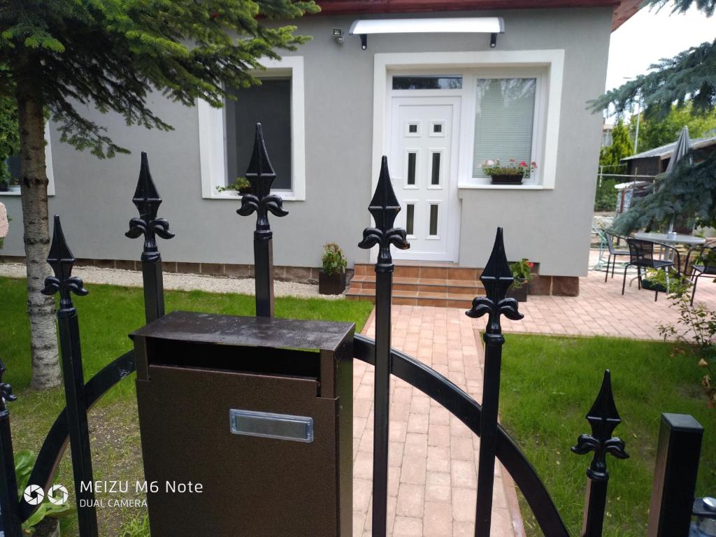 Pe-Ki Apartman Pétfürdő - Housity