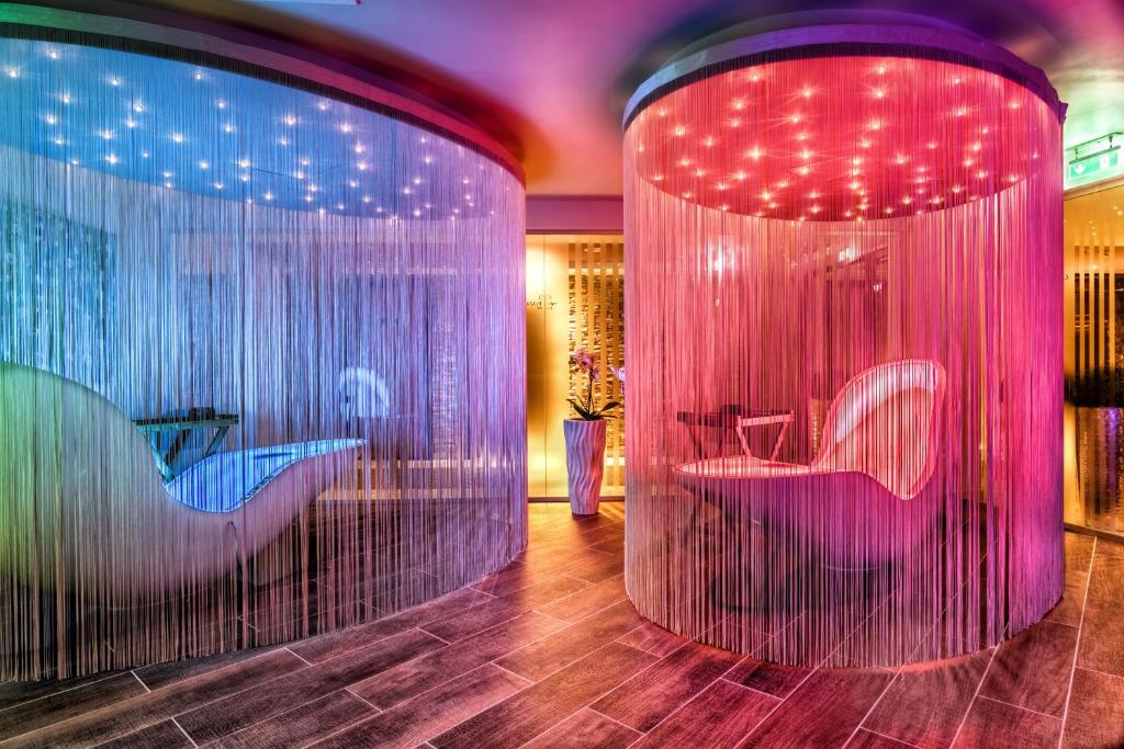 Posezení v ubytování Crowne Plaza - Borjomi by IHG