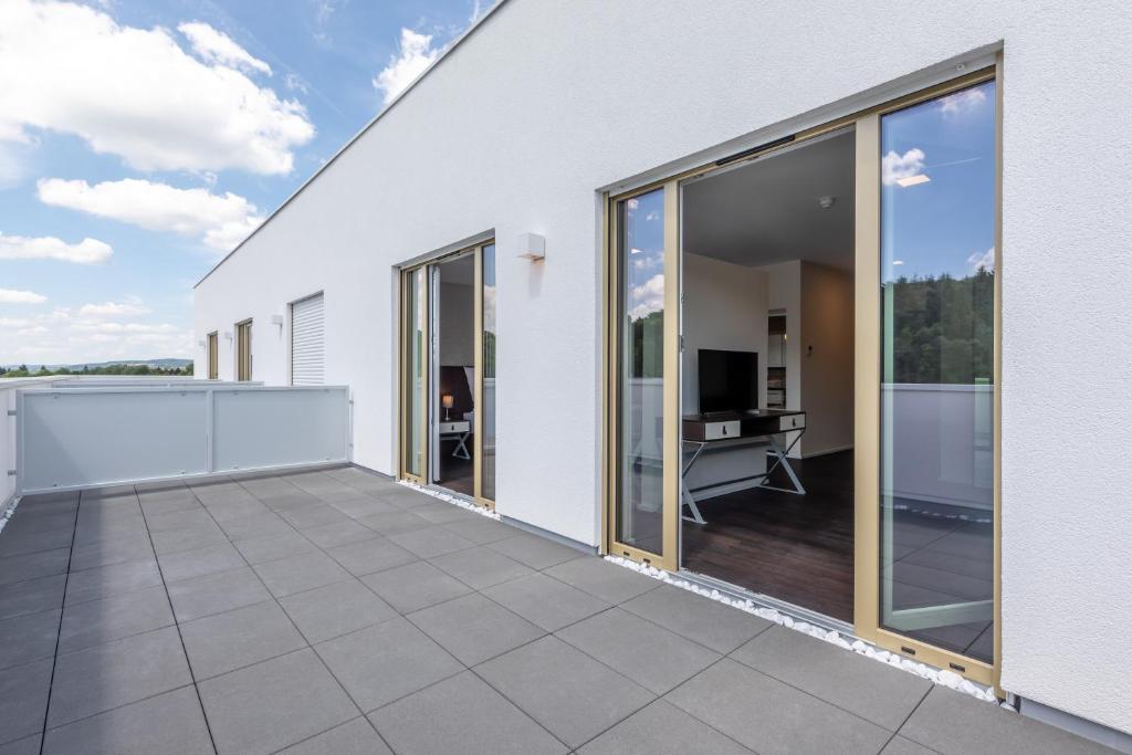 Trip Inn Conference Hotel & Suites - Studio With Balcony