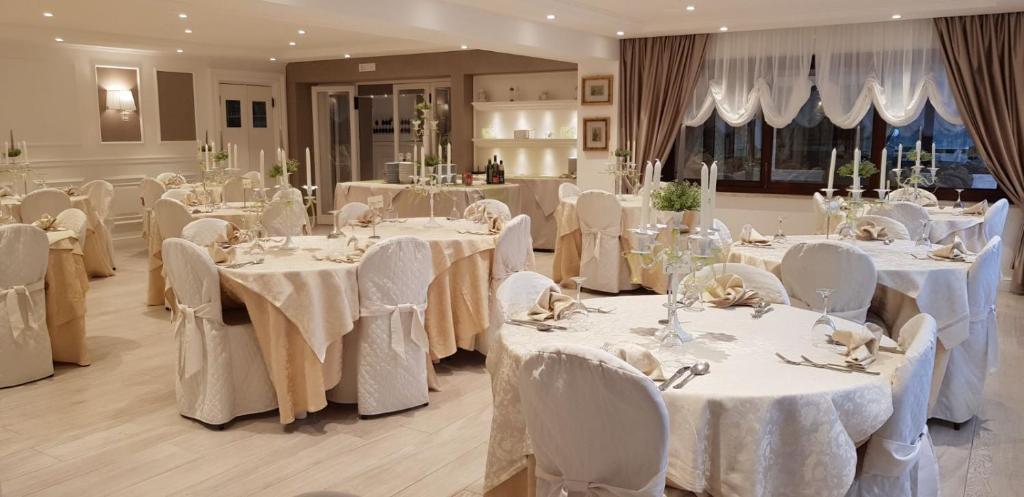 Restaurace v ubytování Hotel Edelweiss