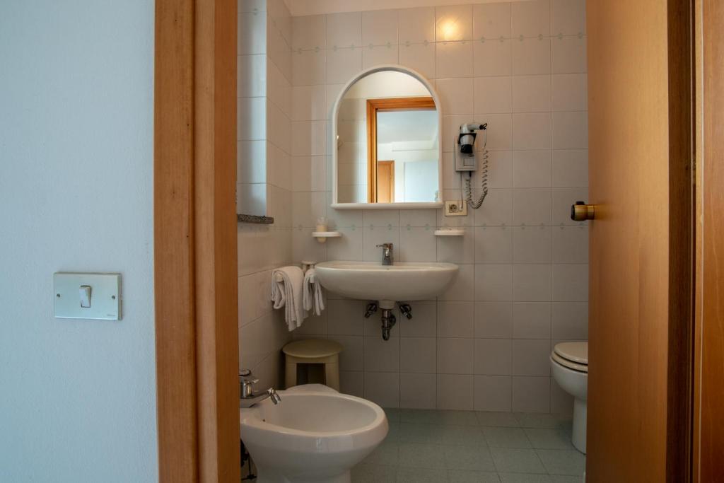 Koupelna v ubytování Hotel Sirenetta