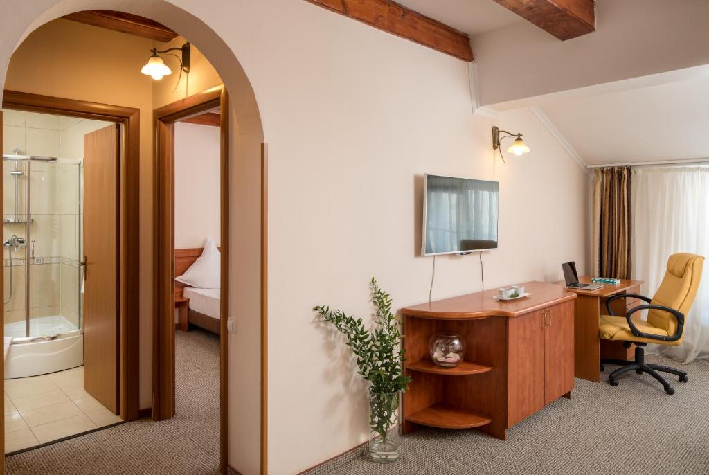 TV a/nebo společenská místnost v ubytování Hotel Rozmarin