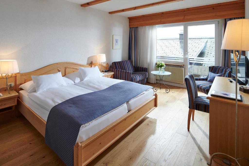 Postel nebo postele na pokoji v ubytování Hotel Bristol Relais du Silence Superior