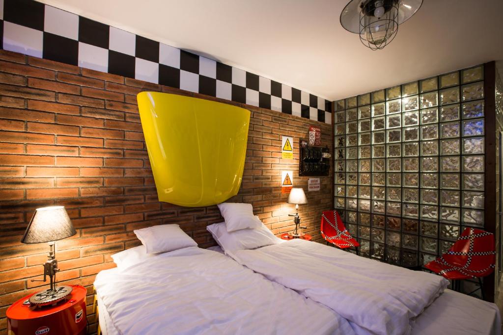 Retro hotel Garage - Resim 17