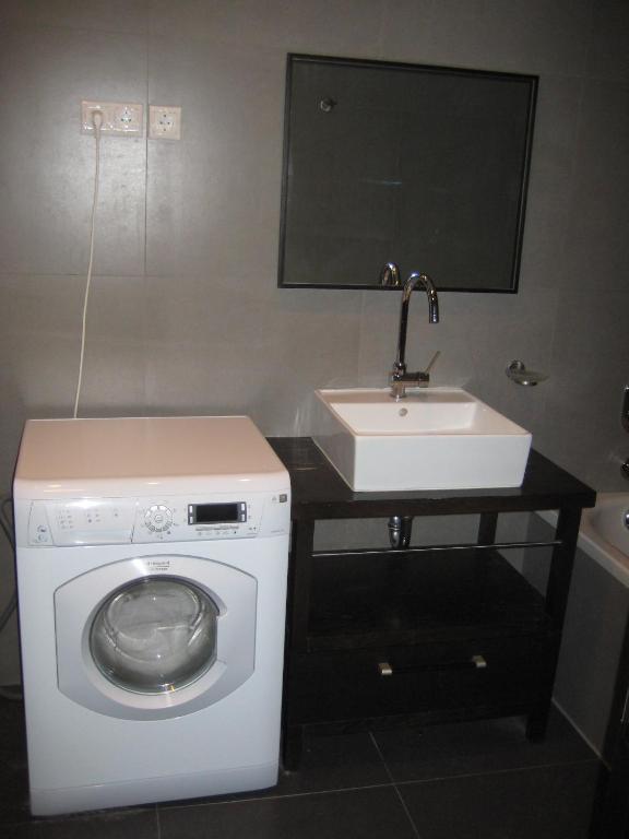 Luxury Downtown Apartments - Resim 27