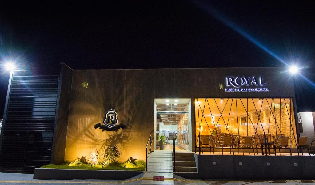  ROYAL Hotel & Gastronomia