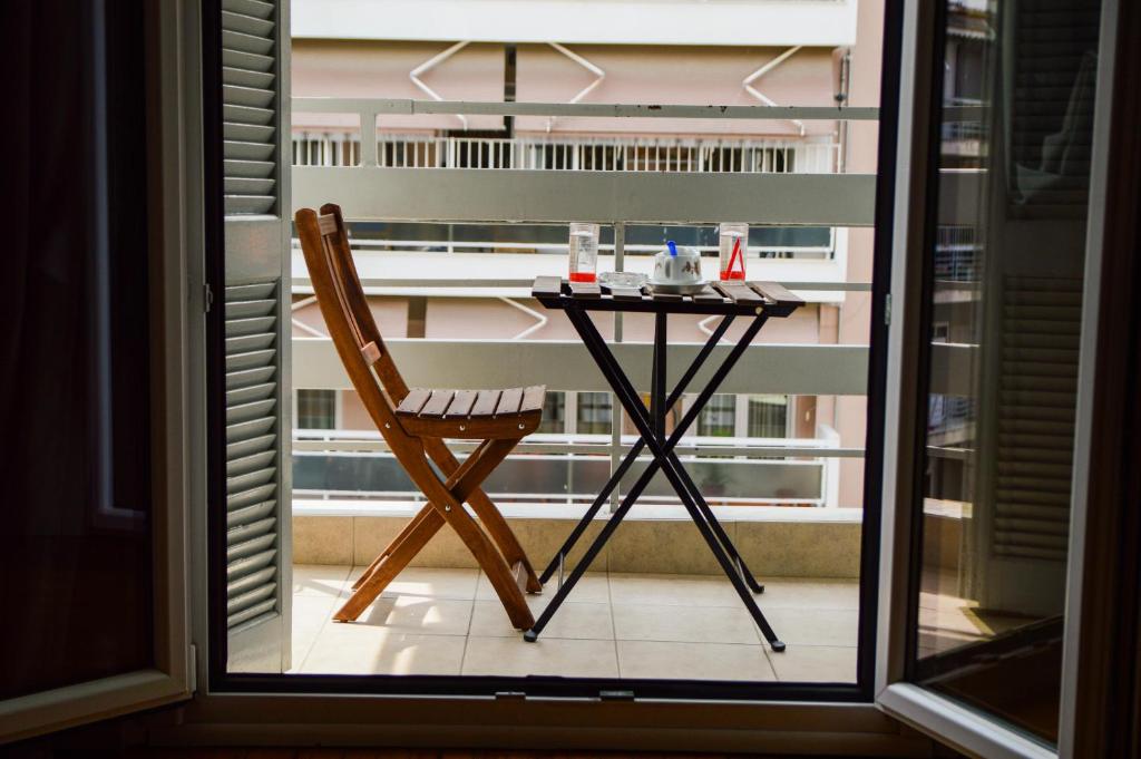 An apartment for 2-4 friends. - 10