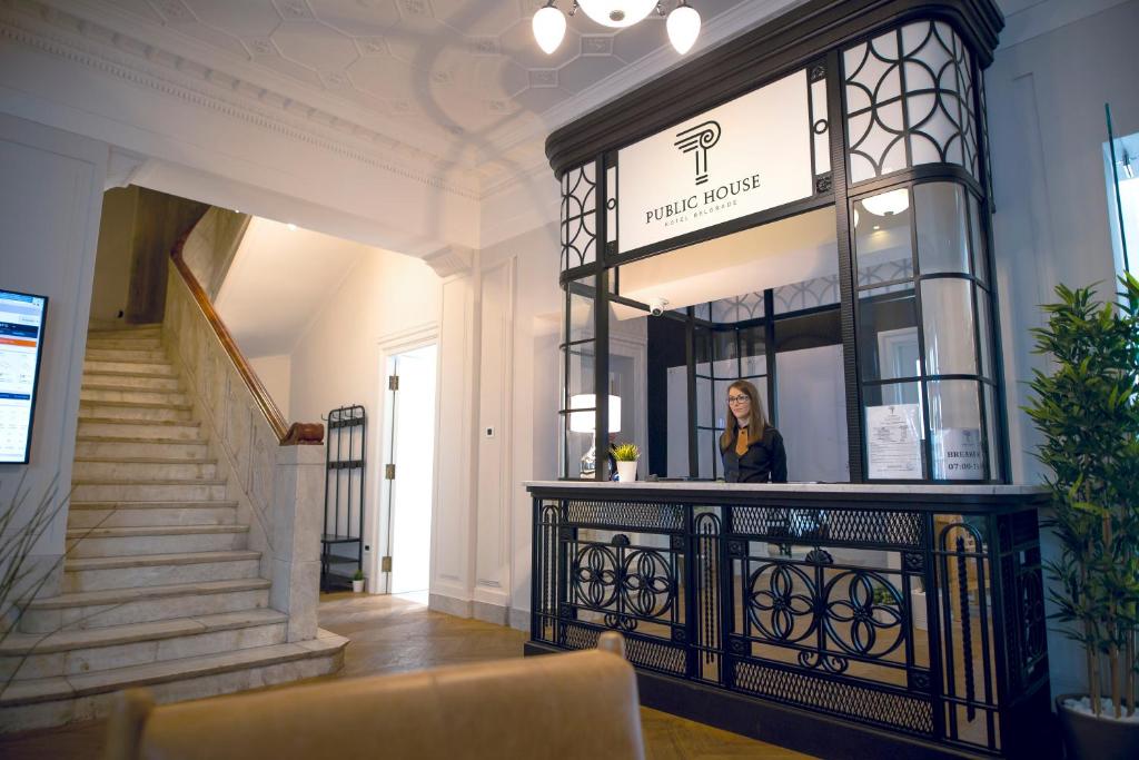 Public House Hotel - Resim 20