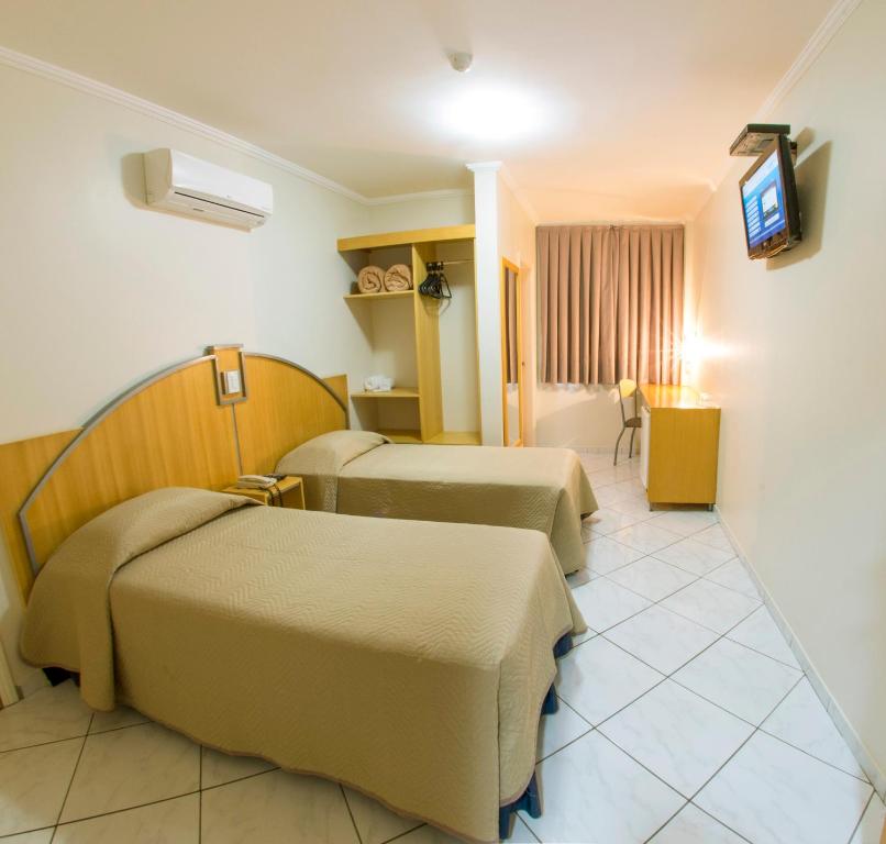  Estoril Hotel