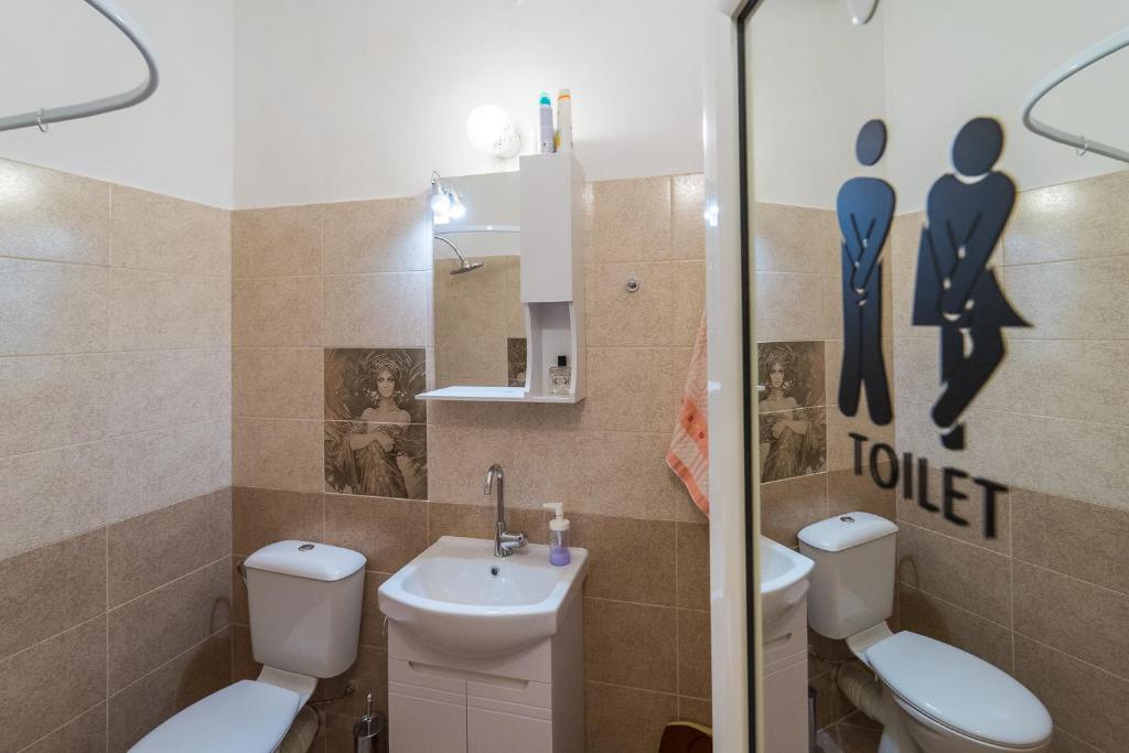 Koupelna v ubytování Pijama Hostel