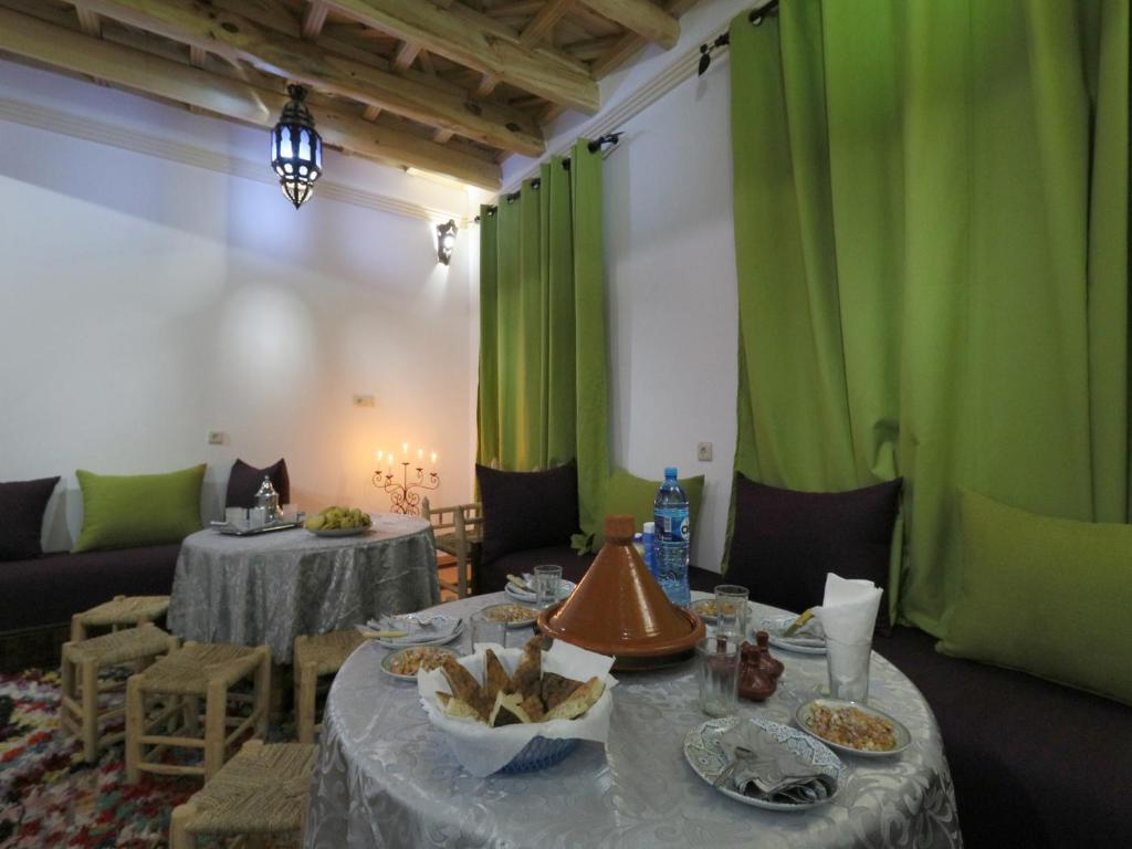Jídlo v bed and breakfast nebo okolí