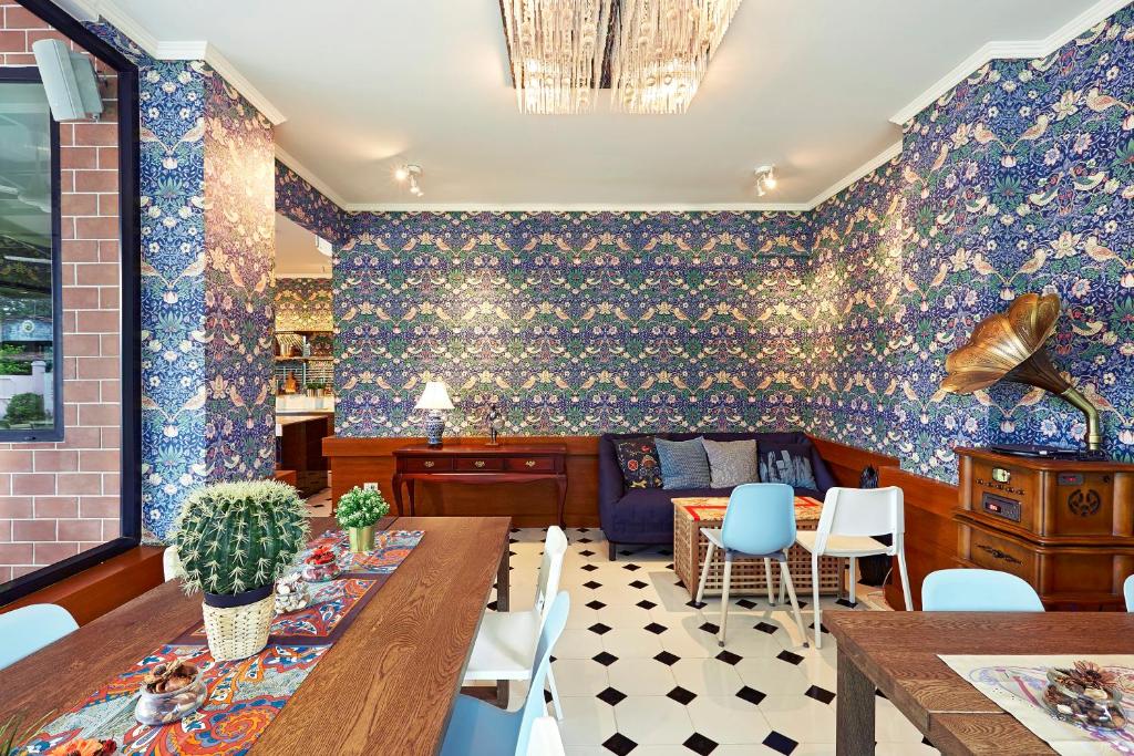 Chez Bure - Bure Homestay - 11