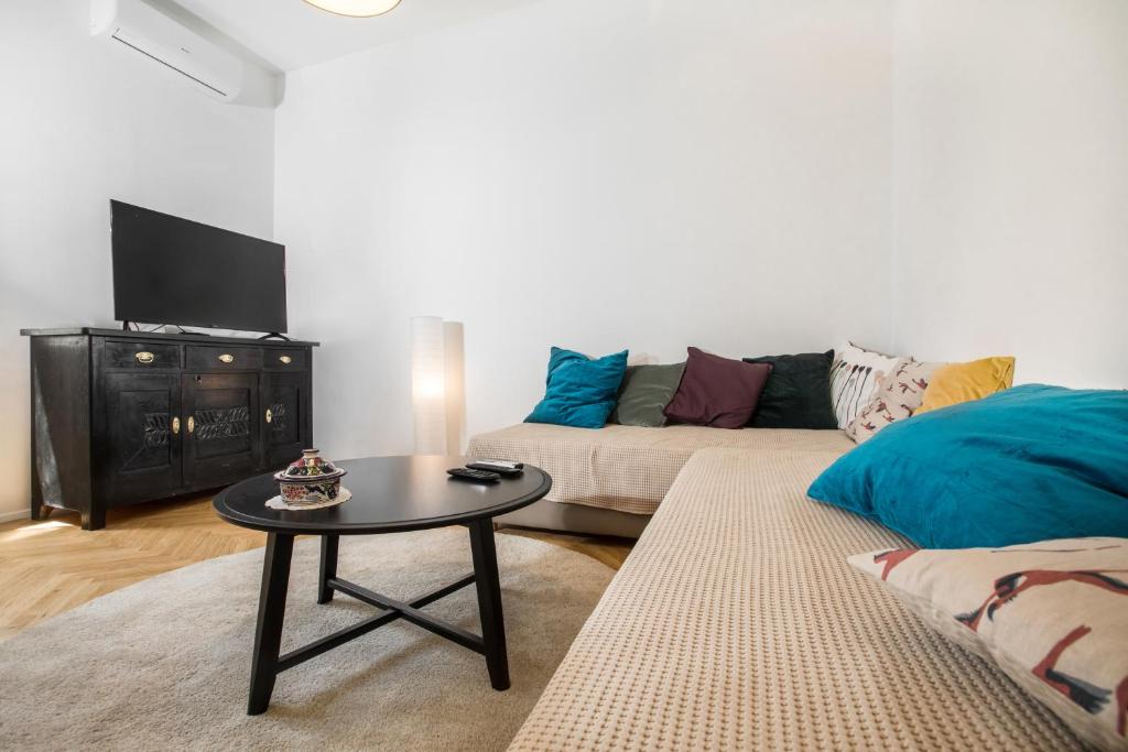 TV a/nebo společenská místnost v ubytování Apartment Mary