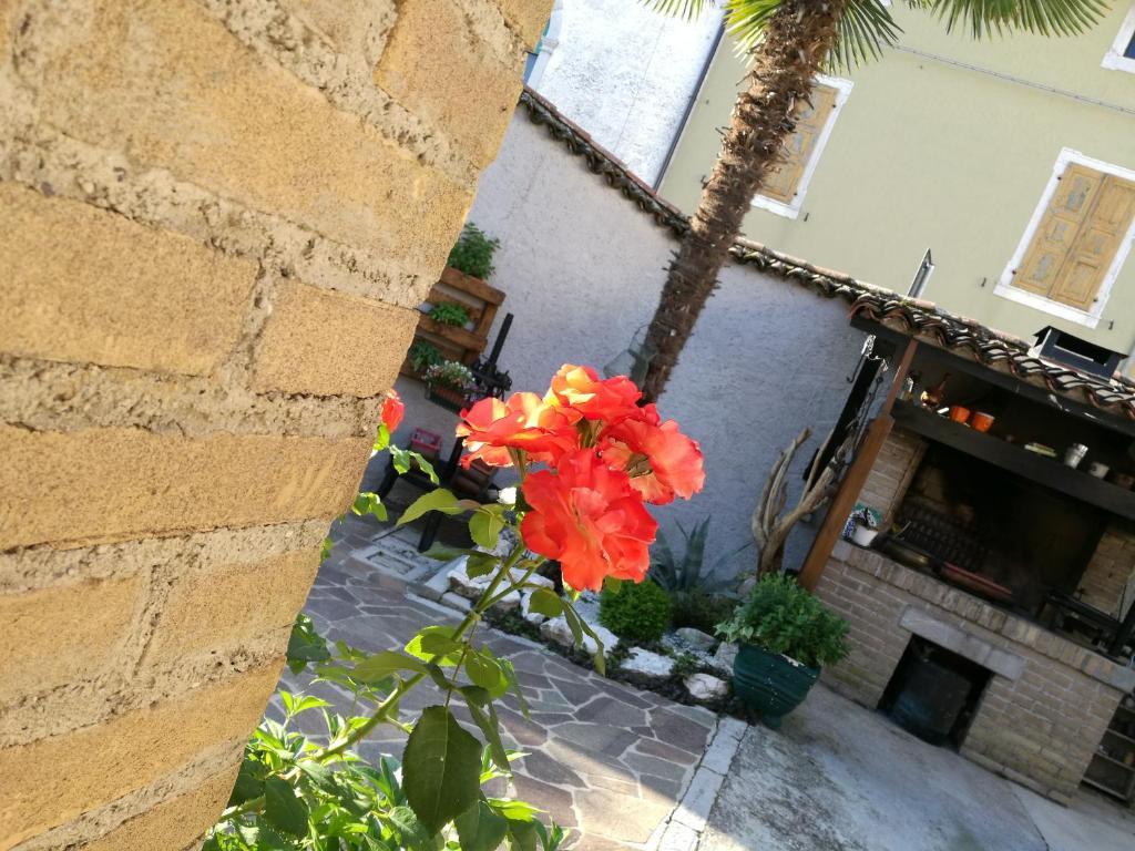 Budova, kde se bed and breakfast nachází