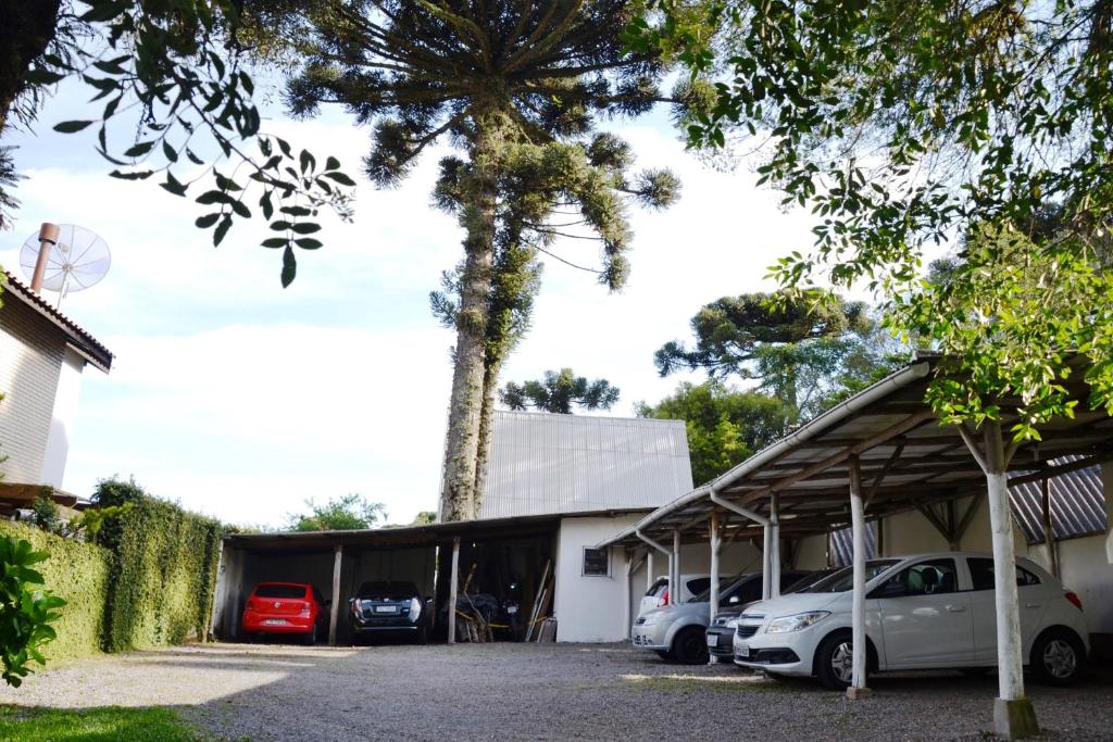  Hotel Pousada Dos Pinheiros