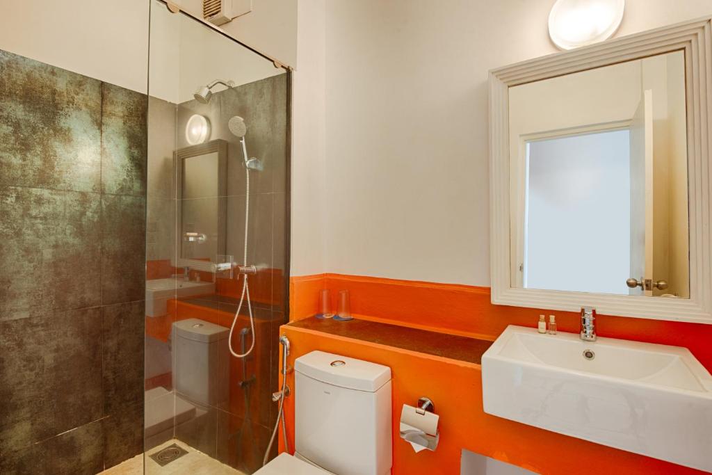 Koupelna v ubytování Hotel J Negombo