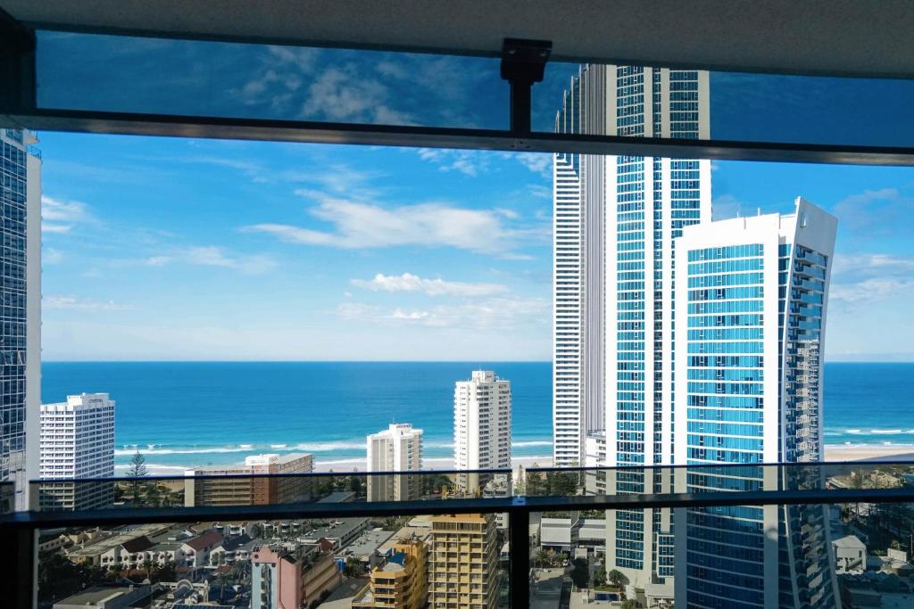 Circle On Cavill Surfers Paradise Apartments-Holiday Paradise - 豪华一居室公寓以及海景研究