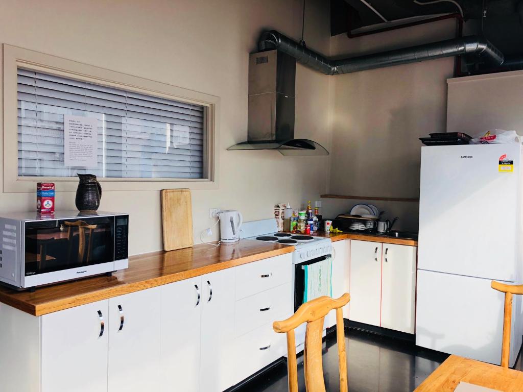 
Queen Room with Private Bathroom
