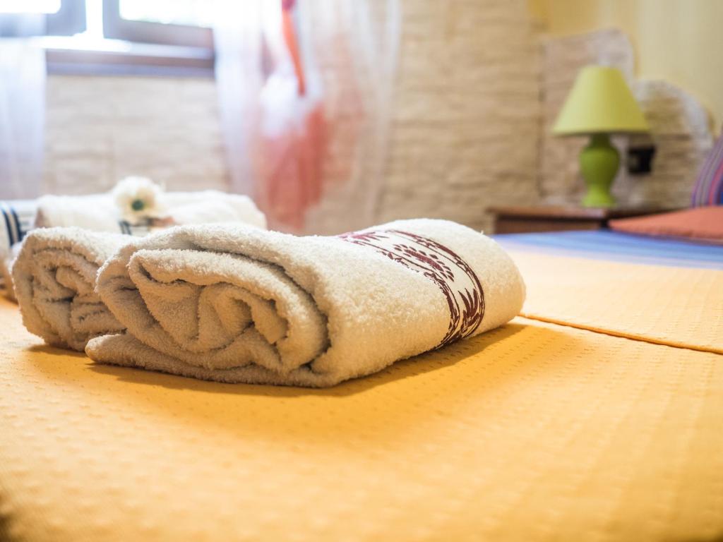 Villetta Rombi a Calasetta - Accogliente Casa con Giardino