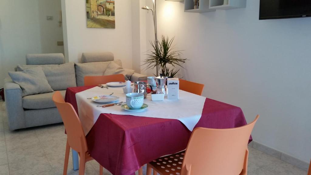 Een zitgedeelte bij Cabà Holiday Bardolino Gritti