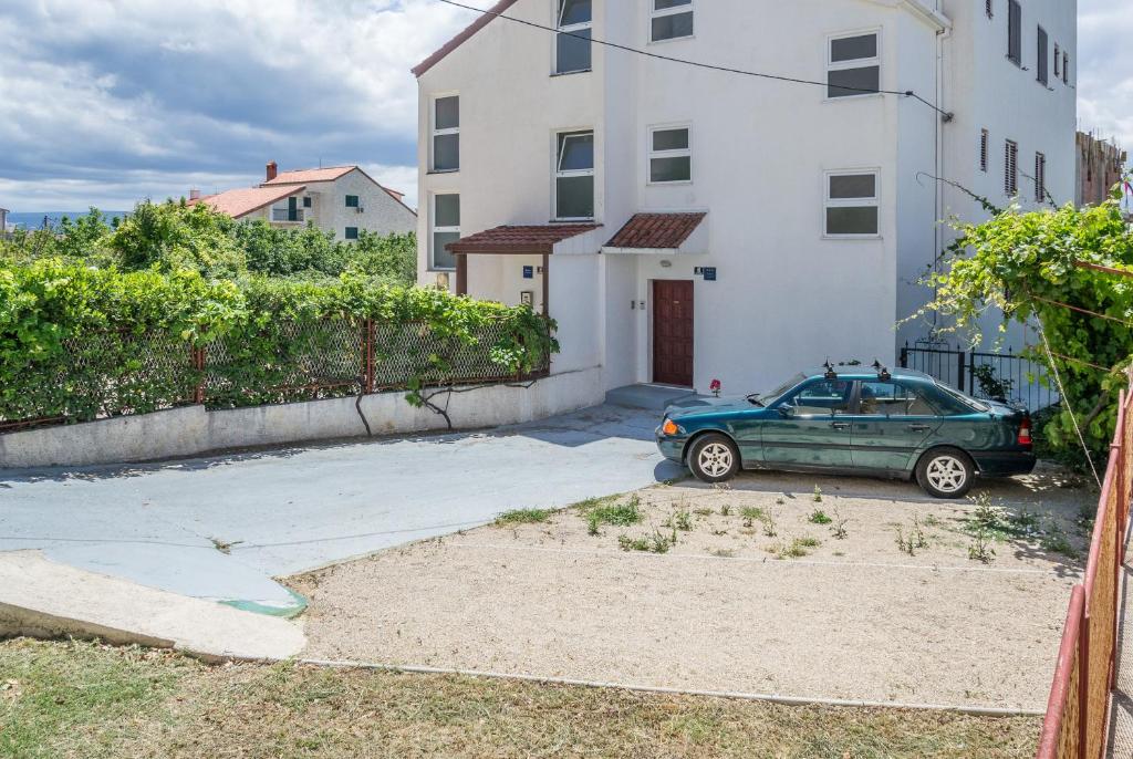 Budova, v ktorej sa apartmán nachádza