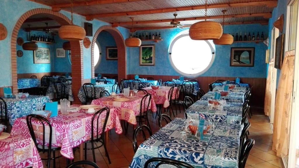 Restaurace v ubytování Hotel Cesari