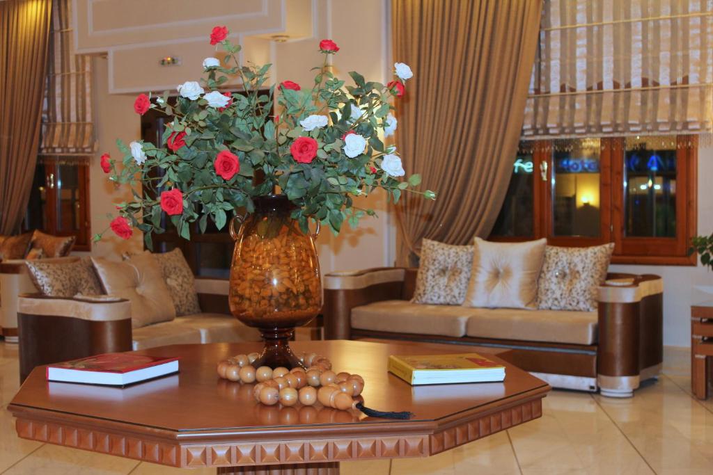 Famissi Hotel - Resim 13